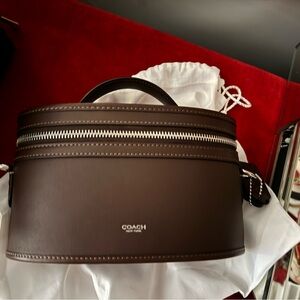 COACH Trails Bag BAG MAPLE--NWOB Never carried!!